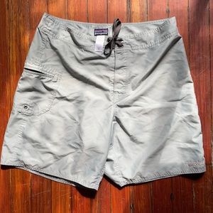 Men’s Patagonia Board Shorts. Size 35